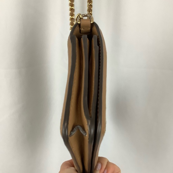 Tory Burch Quilted Leather Fleming Soft Wallet on Chain Bag - Picture 11 of 16